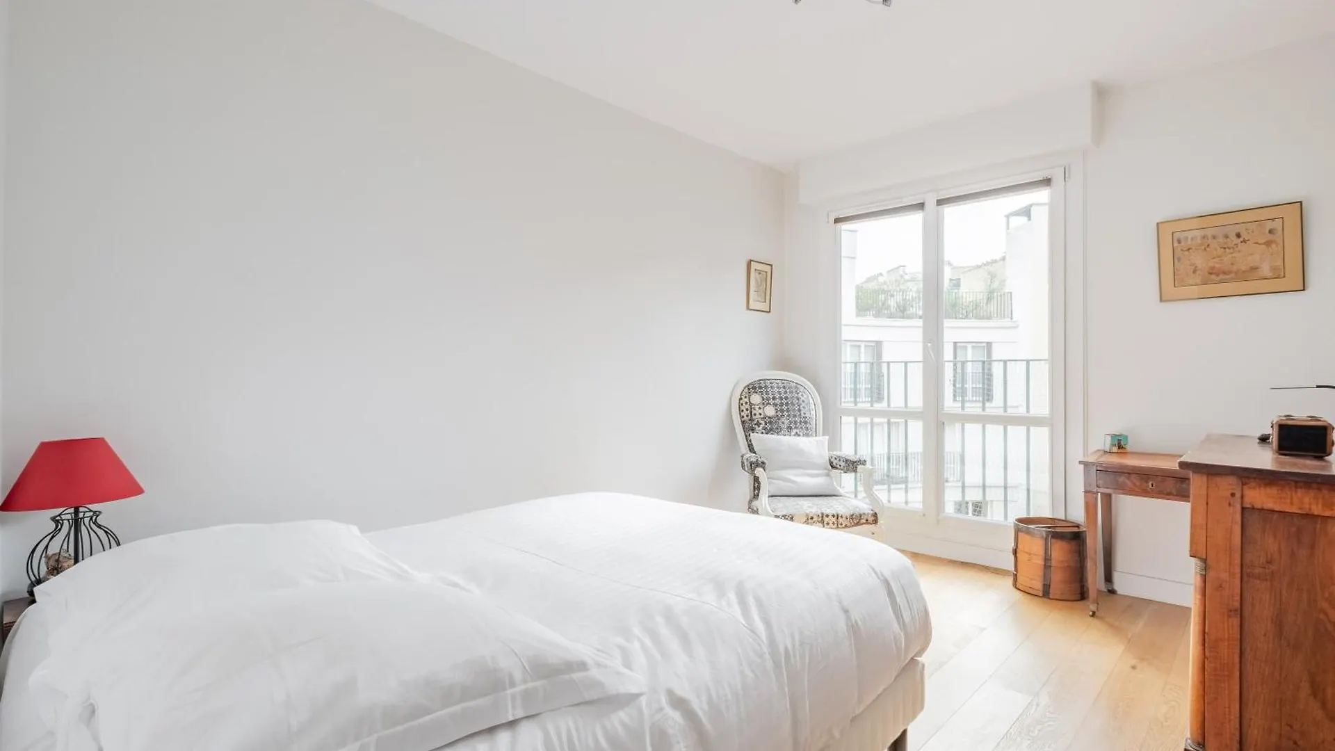 Veeve - Auteuil Adagio Apartment Paris France